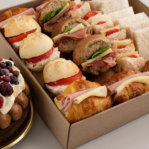 Combo box salada y torta